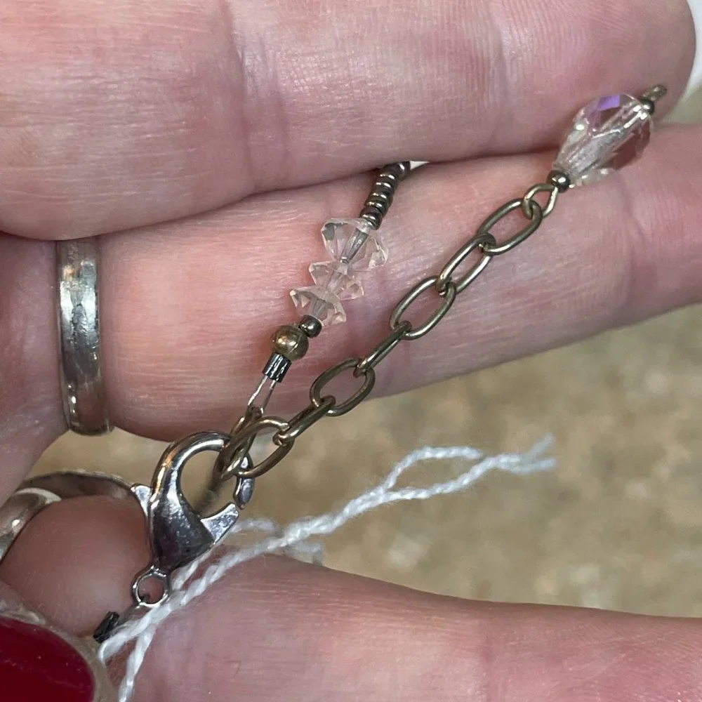 REPURPOSED vintage BROOCH clear faceted crystal glass bead NECKLACE artisan made - Picture 5 of 8